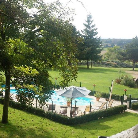 Le Logis Du Pressoir Self Catering Gites In Beautiful 18Th Century Estate In The Heart Of The Loire Valley With Heated Pool And Extensive Grounds. Les Bois-d'Anjou Extérieur photo
