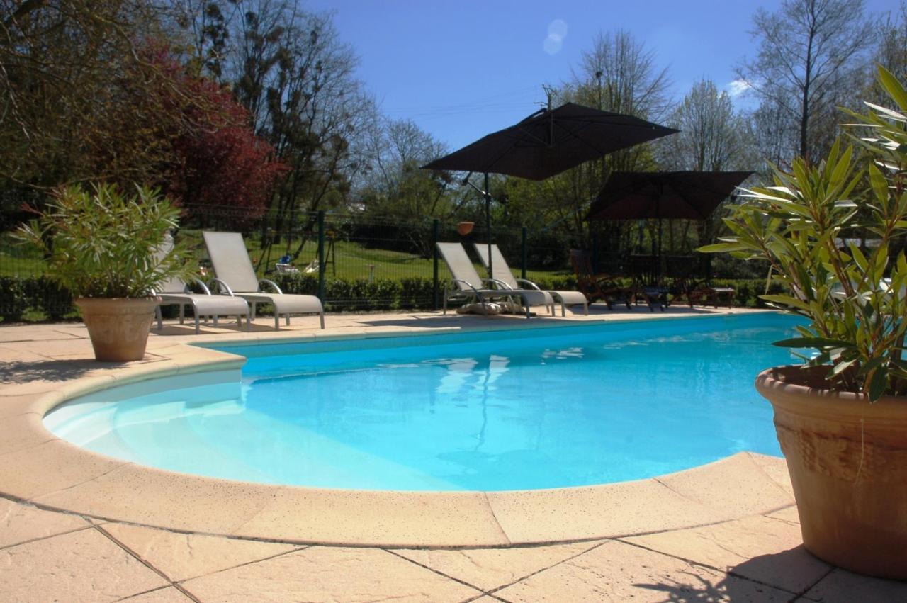 Le Logis Du Pressoir Self Catering Gites In Beautiful 18Th Century Estate In The Heart Of The Loire Valley With Heated Pool And Extensive Grounds. Les Bois-d'Anjou Extérieur photo